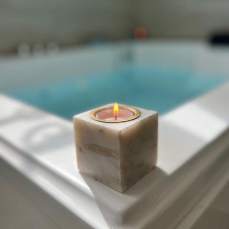 Studio Cosy Spa Montmagny Exteriér fotografie