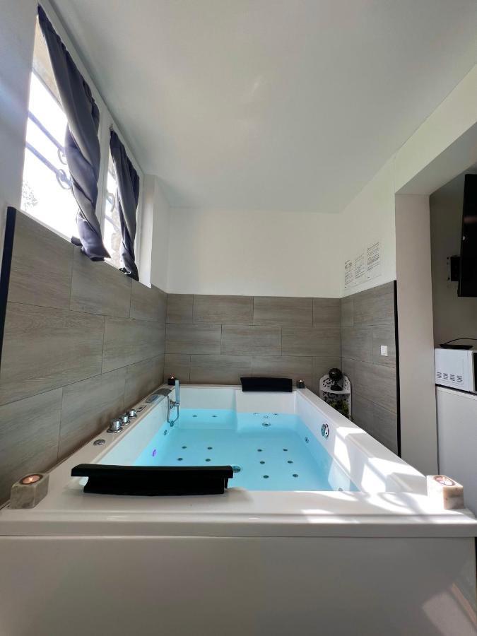 Studio Cosy Spa Montmagny Exteriér fotografie