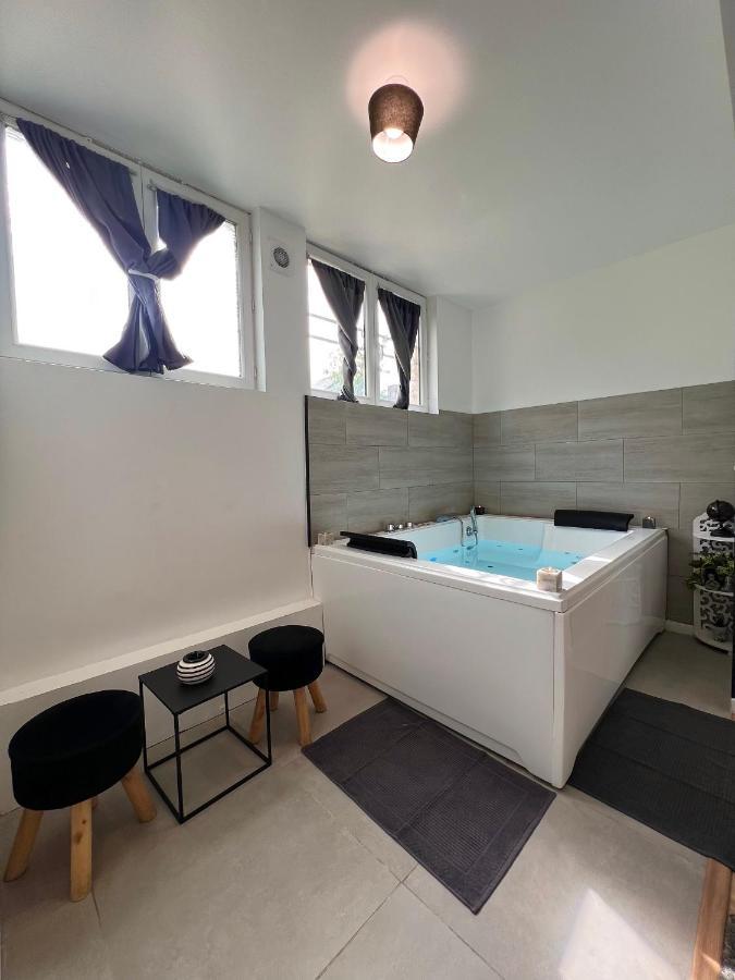 Studio Cosy Spa Montmagny Exteriér fotografie