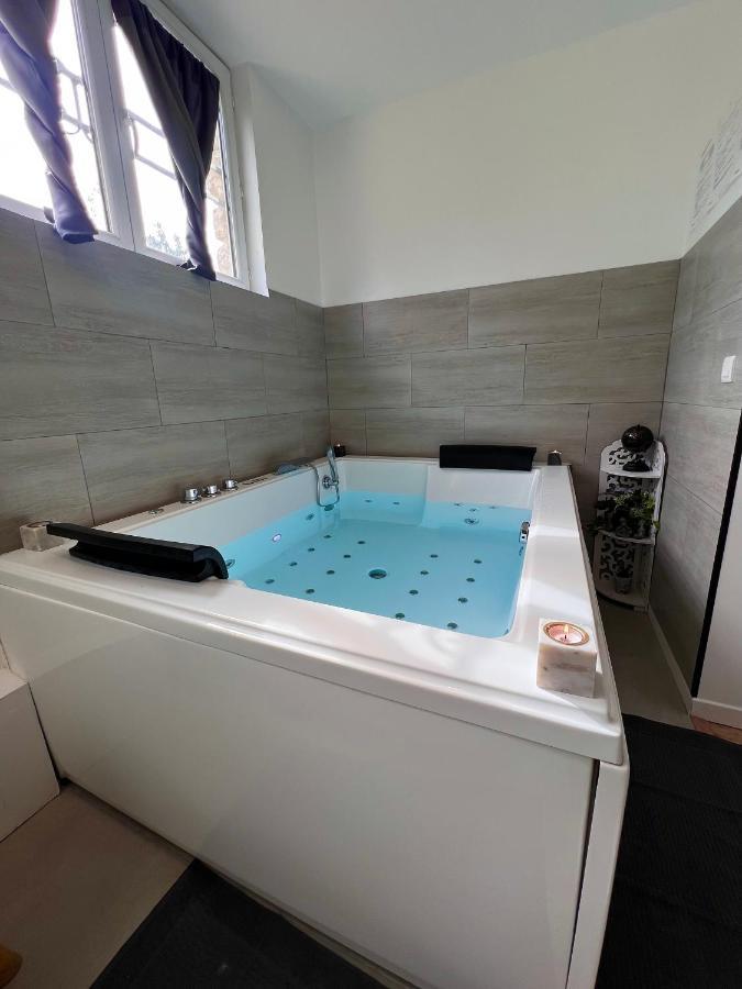 Studio Cosy Spa Montmagny Exteriér fotografie